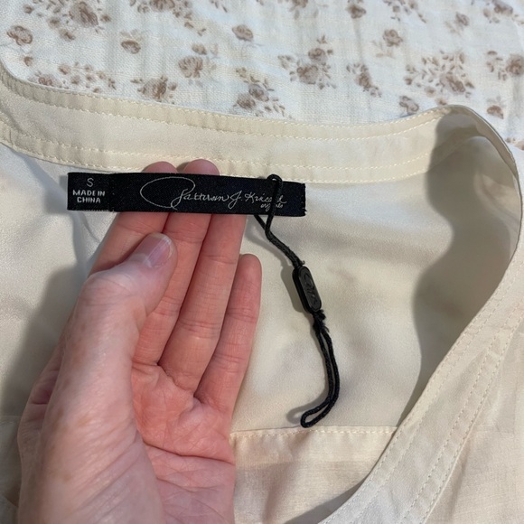 Sheer Cream tank top - Picture 2 of 6